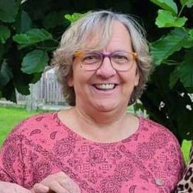 Beate Oetzel